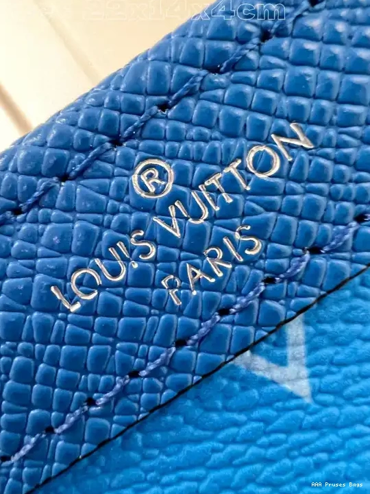 AAA Replica Ru Wearable -22*14.5*4.5CM VUITTON Wallet Gaston LOUIS 0515